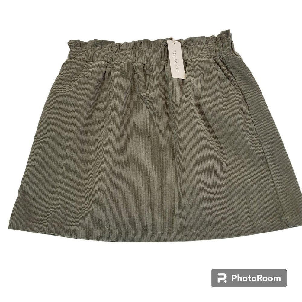 Copper Key Skirt, Junior Size L, Green Corduroy with Gathered Waist,  **NWT**
